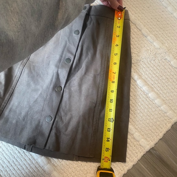 Wilfred Free Faux Suede Button Up Skirt - Picture 6 of 6